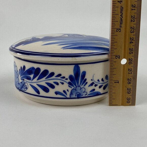 Vintage Delft Blue Holland Windmill Trinket Box Hand Painted Round Ceramic - Picture 10 of 10